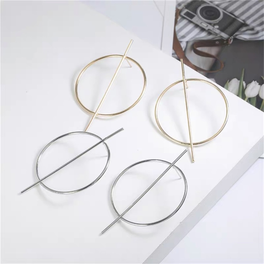 Asymmetrical vintage earrings - Picture 4 of 6